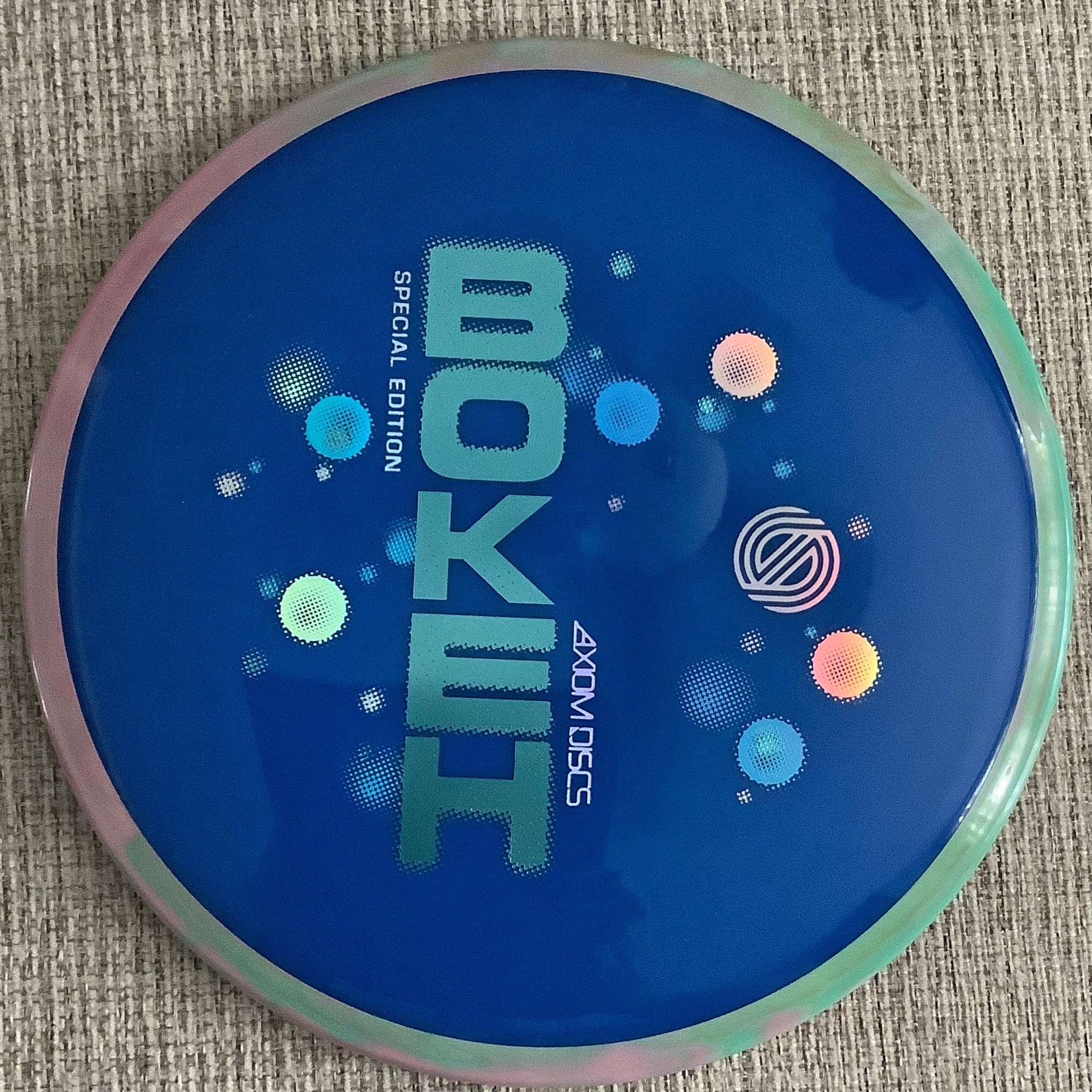 Axiom Neutron Bokeh SE