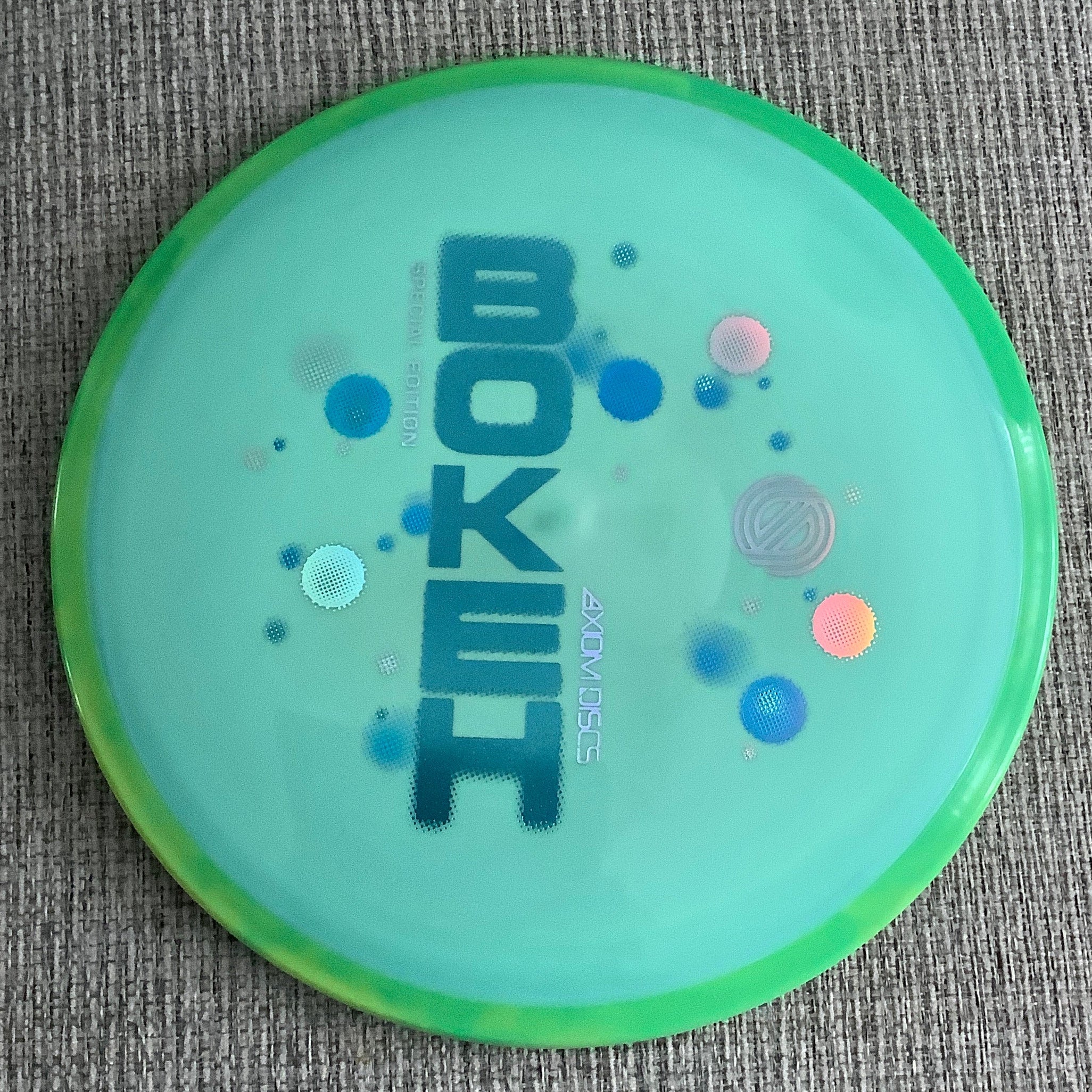 Axiom Neutron Bokeh SE